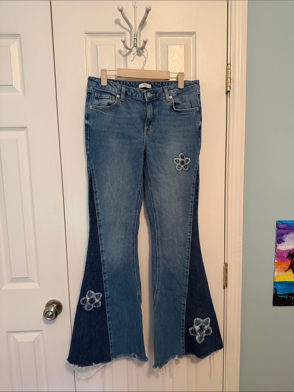 Forever 21 Two-Tone Blue Floral Flare Jeans 27